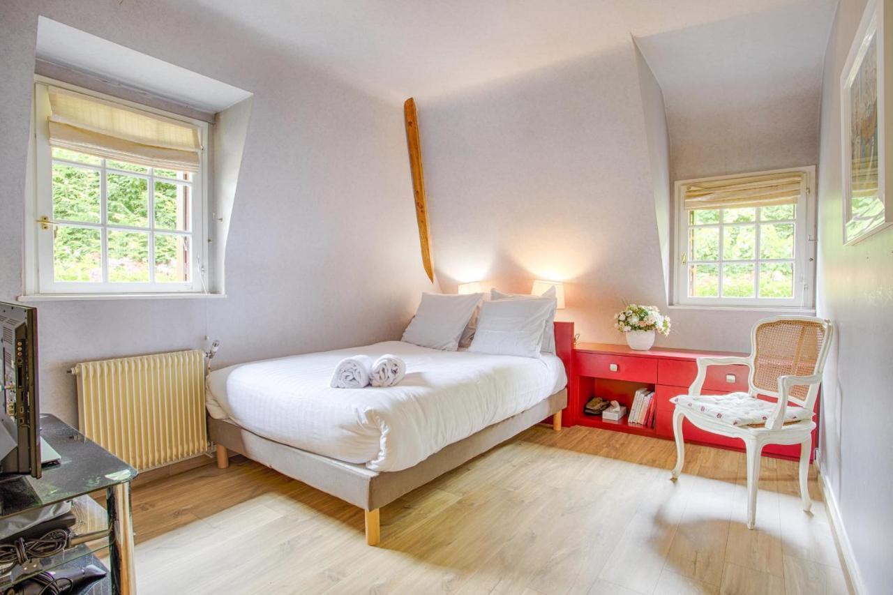 Villa La Cote Fleurie - 5 Bdr - Garden & Jacuzzi - Tourgeville Plage Deauville